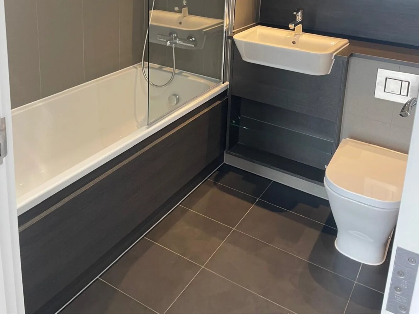 Clean bathroom